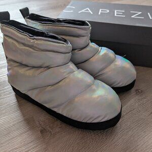 Capezio slipper boot NEW
